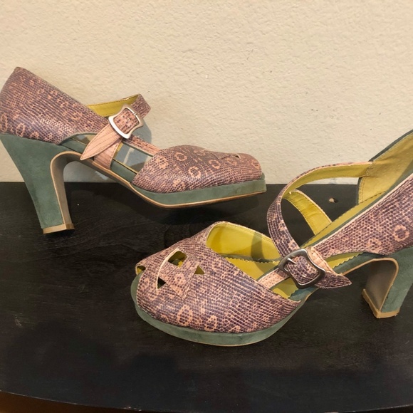 Faryl Robin 1940's Style Platform Pumps From Anthropology/ Pink, Green - 6.5M - Picture 7 of 14
